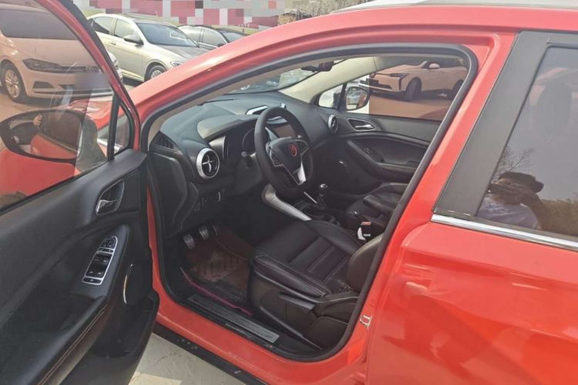 Used BYD Yuan 2017 1.5L Manual Cool Connect Model Driver Seat