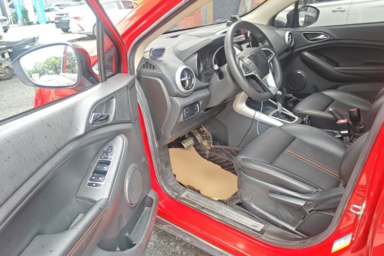 Used BYD Yuan 2017 1.5L Automatic Cool & Stylish Model Driver Seat