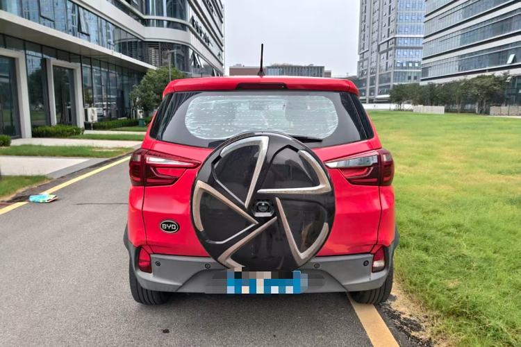 Used BYD Yuan 2017 1.5L Automatic Cool & Connected Model Exterior 4