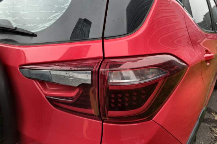 Used BYD Yuan 2017 1.5L Automatic Cool & Connected Model Exterior 5