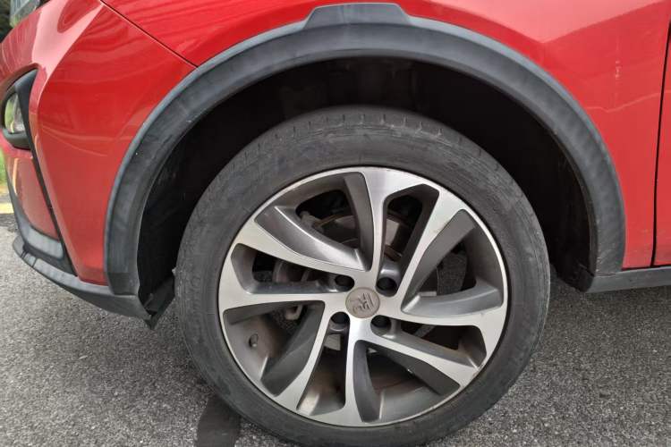 Used BYD Yuan 2017 1.5L Automatic Cool & Connected Model Exterior 6