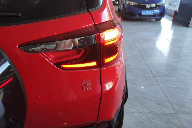 Used BYD Yuan 2017 1.5L Automatic Cool & Connected Model Exterior 6