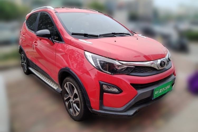 Used BYD Yuan 2017 1.5L Automatic Cool & Connected Model Front Right 45 Deg