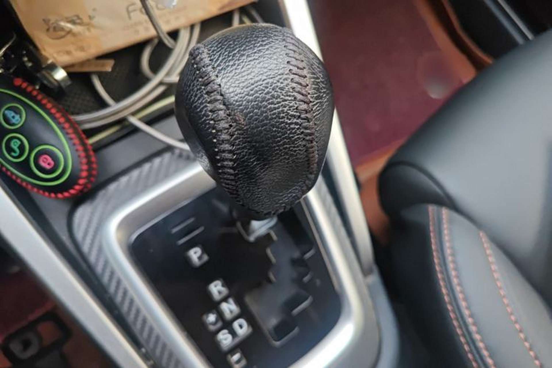 Used BYD Yuan 2017 1.5L Automatic Cool & Connected Model Gear Lever
