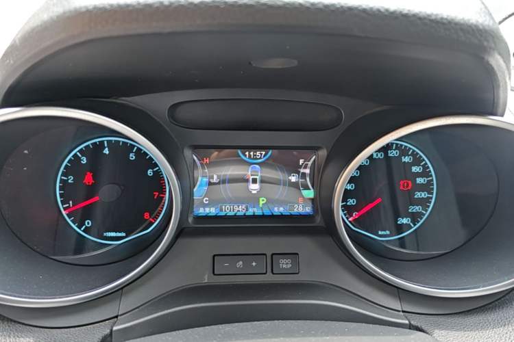 Used BYD Yuan 2017 1.5L Automatic Cool & Connected Model Instrument Cluster