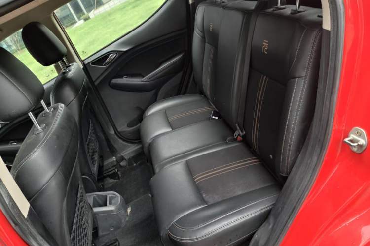 Used BYD Yuan 2017 1.5L Automatic Cool & Connected Model Interior 3