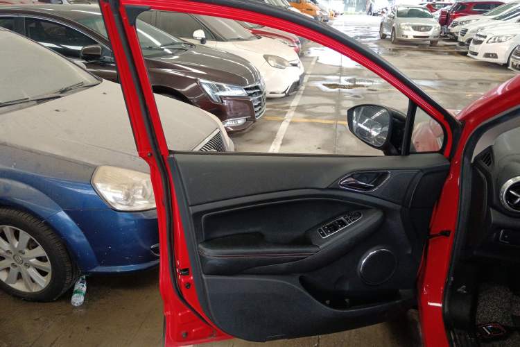 Used BYD Yuan 2017 1.5L Automatic Cool & Connected Model Interior 7
