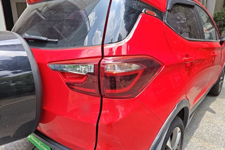 Used BYD Yuan 2017 1.5L Automatic Cool & Connected Model Right Rear Taillight