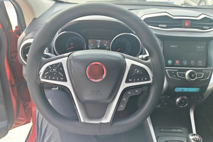 Used BYD Yuan 2017 1.5L Manual Cool Connect Model Steering Wheel