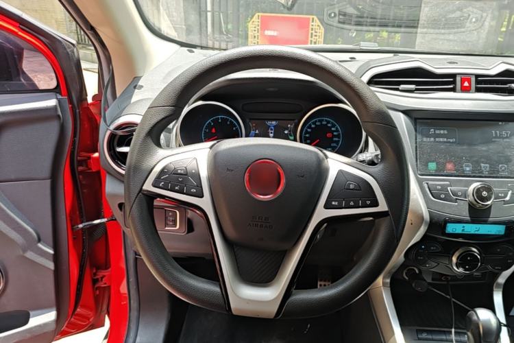 Used BYD Yuan 2017 1.5L Automatic Cool & Connected Model Steering Wheel