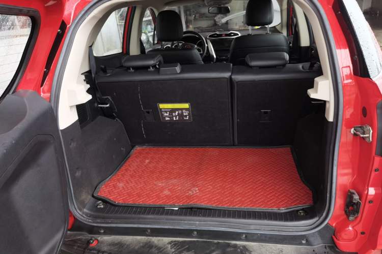 Used BYD Yuan 2017 1.5L Automatic Cool & Stylish Model Trunk