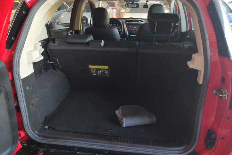 Used BYD Yuan 2017 1.5L Automatic Cool & Connected Model Trunk