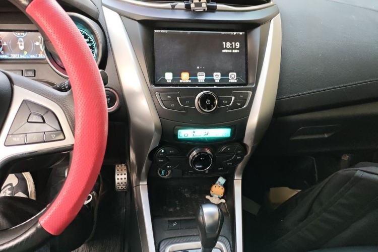 Used BYD Yuan 2017 1.5L Automatic Cool & Connected Model Audio And AC Panel