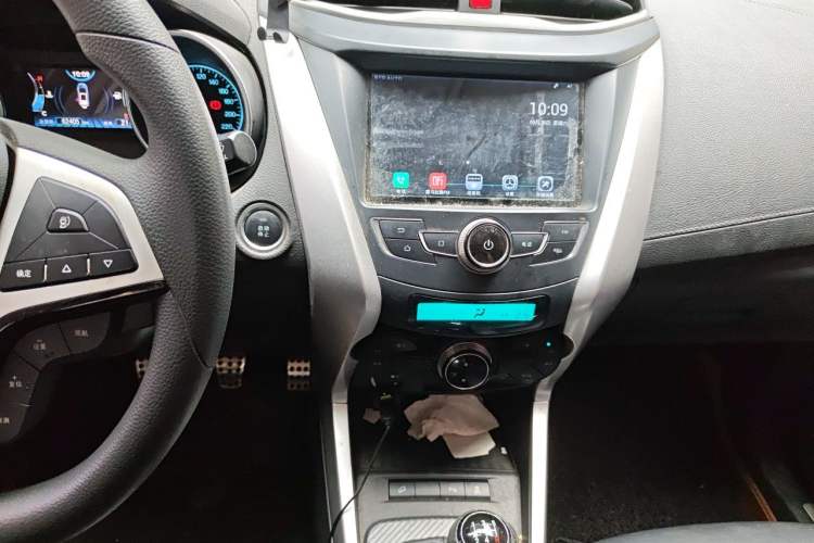 Used BYD Yuan 2017 1.5L Manual Cool Connect Model Audio And AC Panel