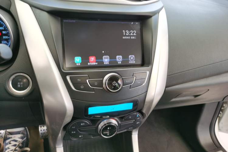 Used BYD Yuan 2017 1.5L Automatic Cool & Connected Model Audio And AC Panel