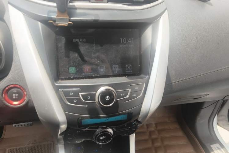Used BYD Yuan 2017 1.5L Automatic Cool & Connected Model Audio And AC Panel