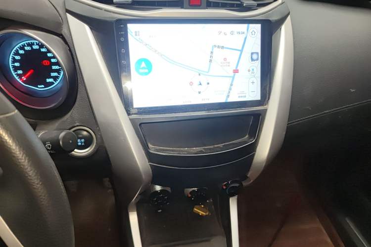 Used BYD Yuan 2017 1.5L Manual Cool & Dynamic Model Audio And AC Panel