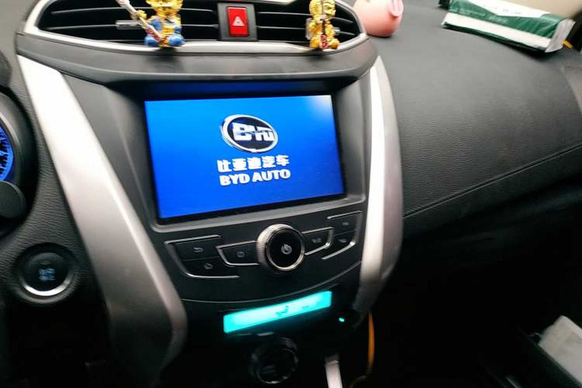 Used BYD Yuan 2017 1.5L Automatic Cool & Connected Model Audio And AC Panel