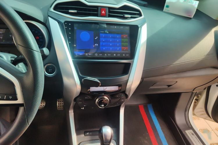 Used BYD Yuan 2017 1.5L Automatic Cool & Stylish Model Audio And AC Panel