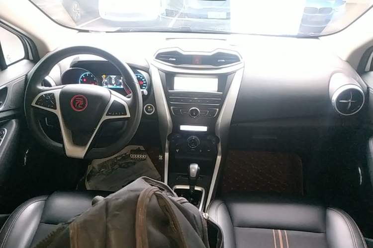 Used BYD Yuan 2017 1.5L Automatic Cool & Stylish Model Center Console