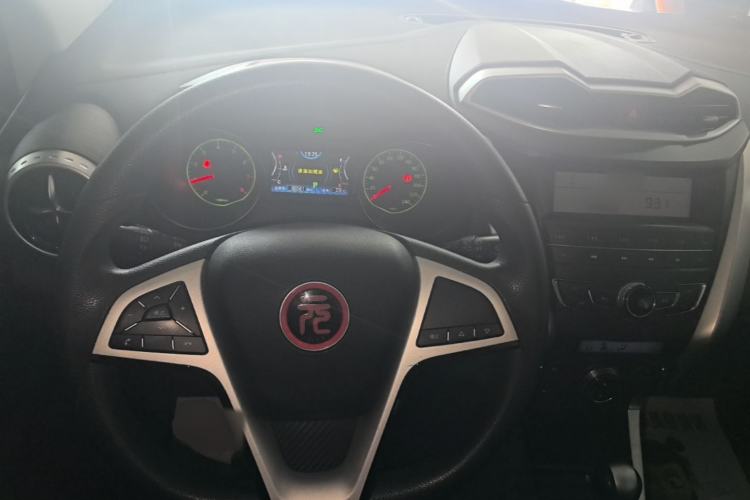 Used BYD Yuan 2017 1.5L Automatic Cool & Stylish Model Center Console