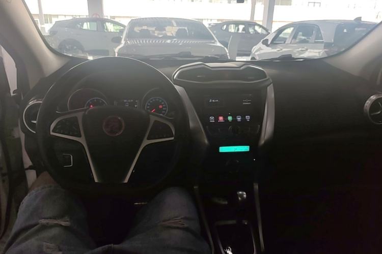 Used BYD Yuan 2017 1.5L Automatic Cool & Connected Model Center Console