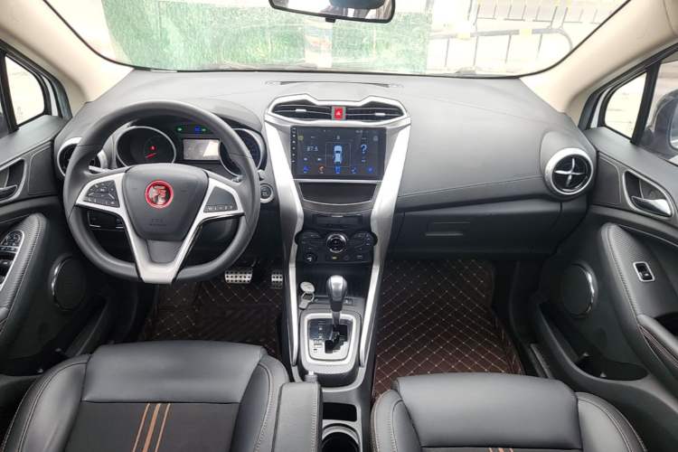 Used BYD Yuan 2017 1.5L Automatic Cool & Stylish Model Center Console