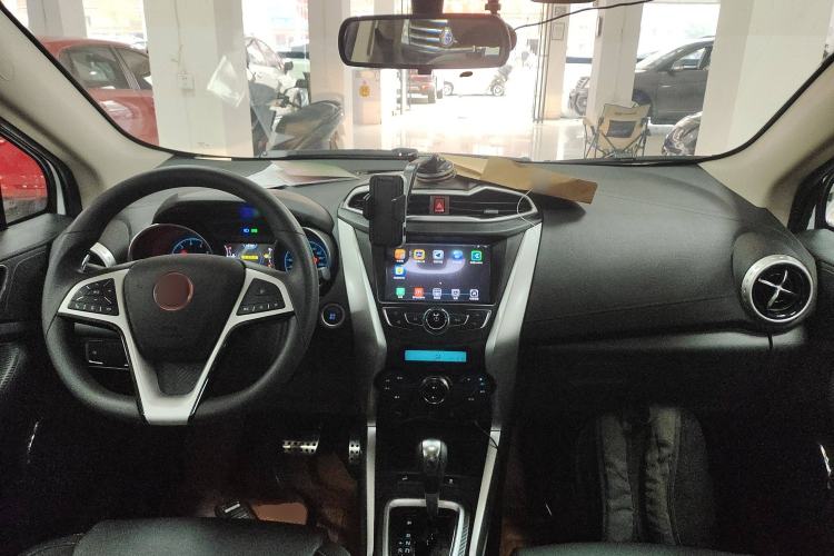 Used BYD Yuan 2017 1.5L Automatic Cool & Connected Model Center Console
