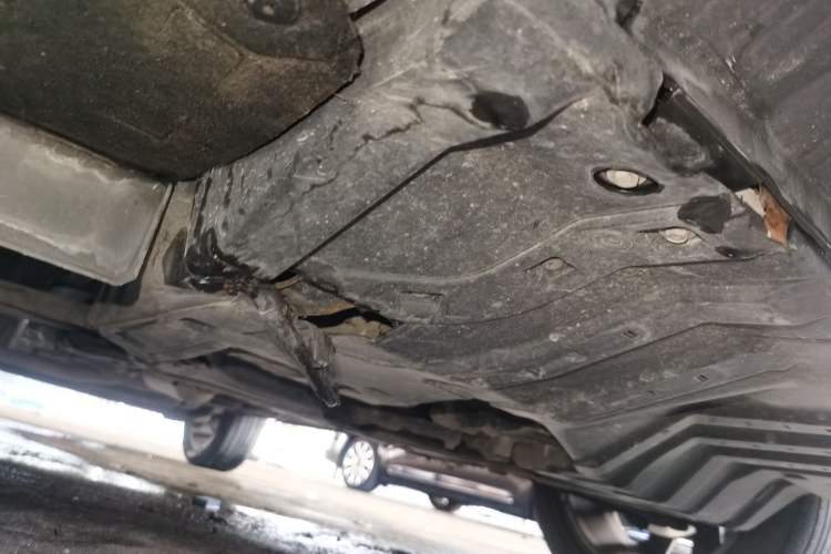 Used BYD Yuan 2017 1.5L Automatic Cool & Connected Model Chassis Front Right