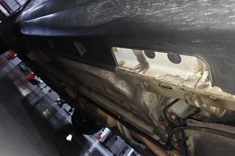 Used BYD Yuan 2017 1.5L Automatic Cool & Connected Model Chassis Rear Left