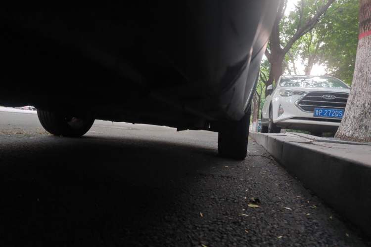 Used BYD Yuan 2017 1.5L Automatic Cool & Connected Model Chassis Rear Right