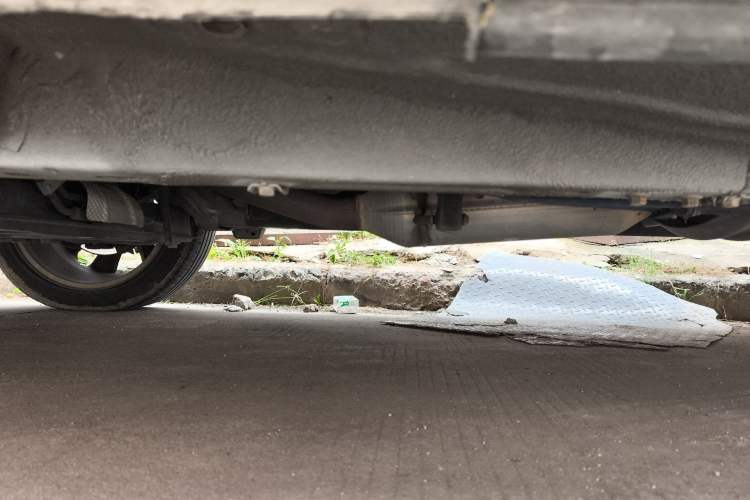 Used BYD Yuan 2017 1.5L Manual Cool Connect Model Chassis Rear Right