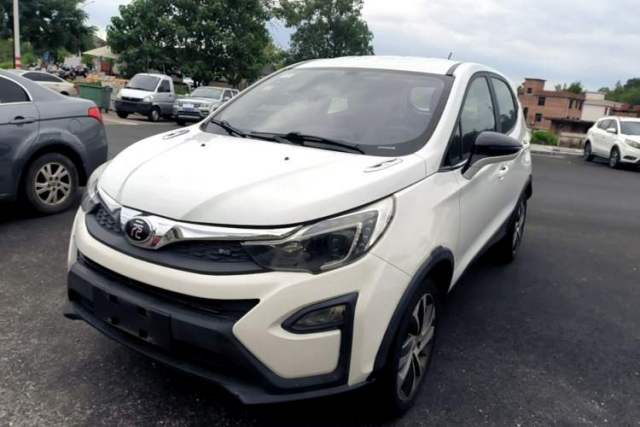 Ojetý BYD Yuan 2017 1.5L Automatic Cool & Connected Model