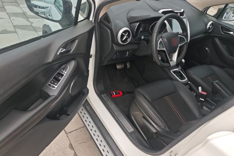 Used BYD Yuan 2017 1.5L Automatic Cool & Connected Model Driver Seat