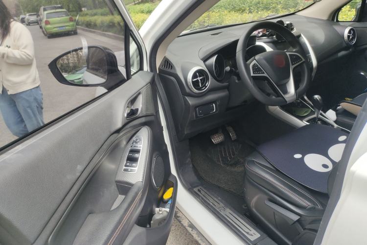Used BYD Yuan 2017 1.5L Automatic Cool & Connected Model Driver Seat