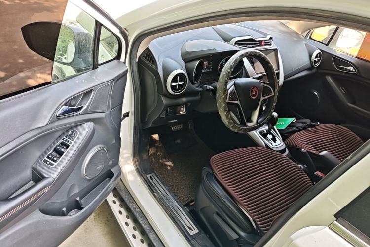 Used BYD Yuan 2017 1.5L Automatic Cool & Stylish Model Driver Seat