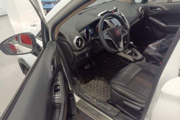 Used BYD Yuan 2017 1.5L Automatic Cool & Connected Model Driver Seat