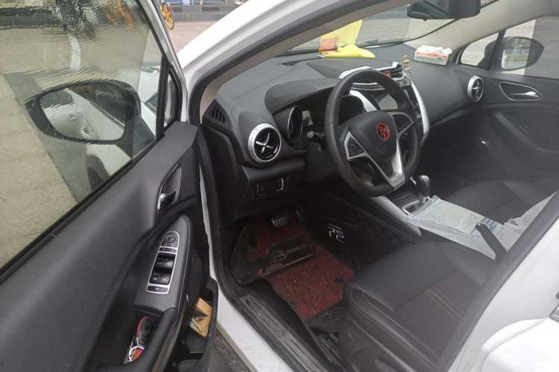 Used BYD Yuan 2017 1.5L Automatic Cool & Stylish Model Driver Seat
