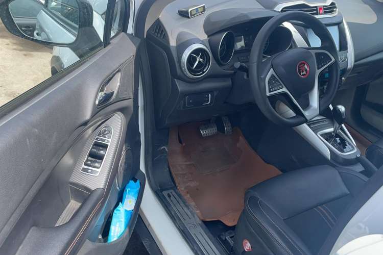 Used BYD Yuan 2017 1.5L Automatic Cool & Connected Model Driver Seat