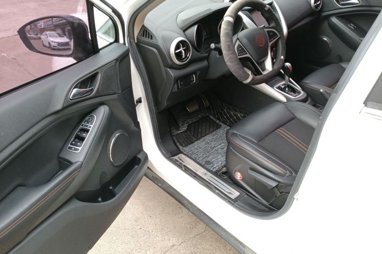 Used BYD Yuan 2017 1.5L Automatic Cool & Connected Model Driver Seat