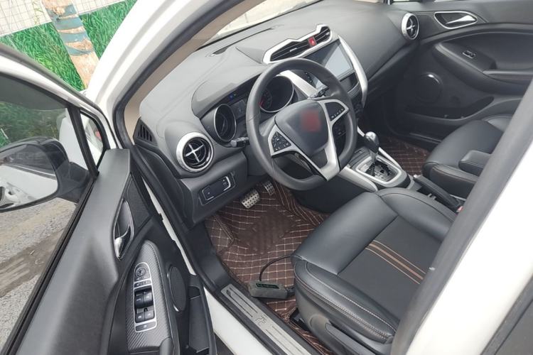 Used BYD Yuan 2017 1.5L Automatic Cool & Stylish Model Driver Seat