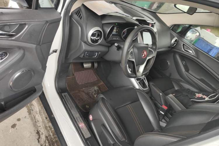 Used BYD Yuan 2017 1.5L Automatic Cool & Connected Model Driver Seat