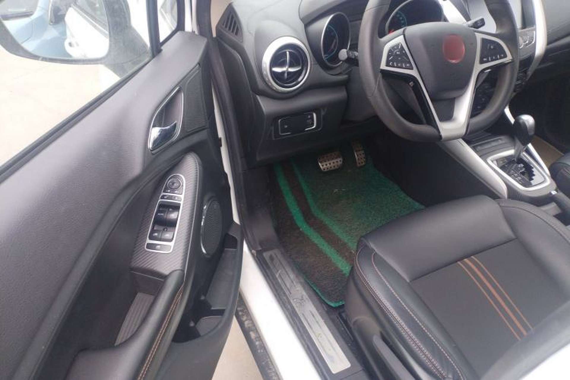 Used BYD Yuan 2017 1.5L Automatic Cool & Connected Model Driver Seat