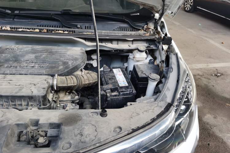 Used BYD Yuan 2017 1.5L Automatic Cool & Connected Model Engine Bay Left