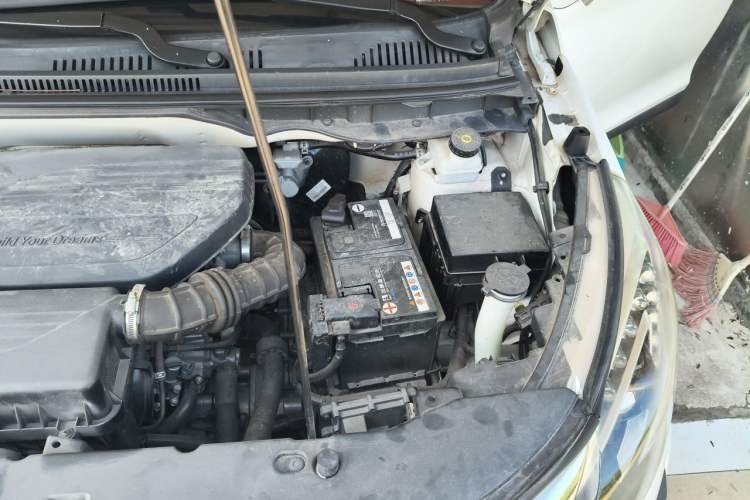 Used BYD Yuan 2017 1.5L Automatic Cool & Connected Model Engine Bay Left