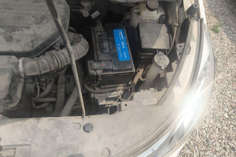 Used BYD Yuan 2017 1.5L Automatic Cool & Connected Model Engine Bay Left