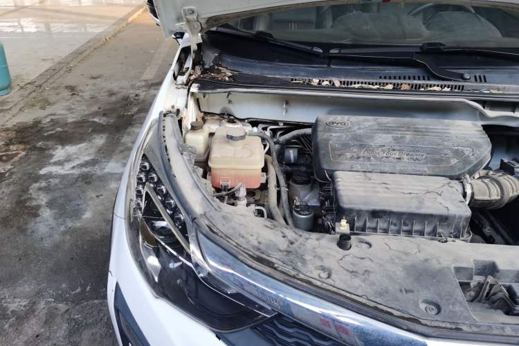 Used BYD Yuan 2017 1.5L Automatic Cool & Connected Model Engine Bay Right