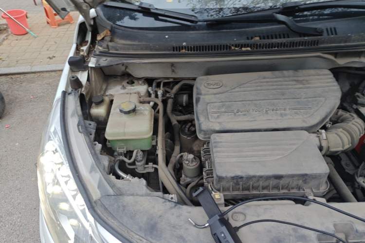 Used BYD Yuan 2017 1.5L Automatic Cool & Stylish Model Engine Bay Right
