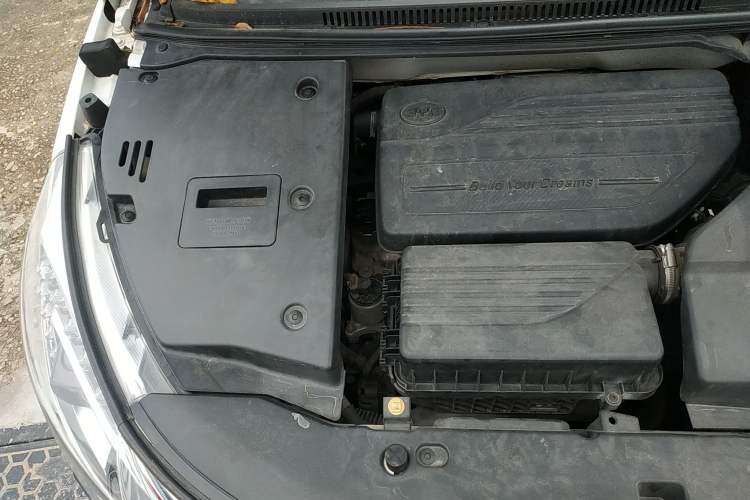 Used BYD Yuan 2017 1.5L Manual Cool Connect Model Engine Bay Right