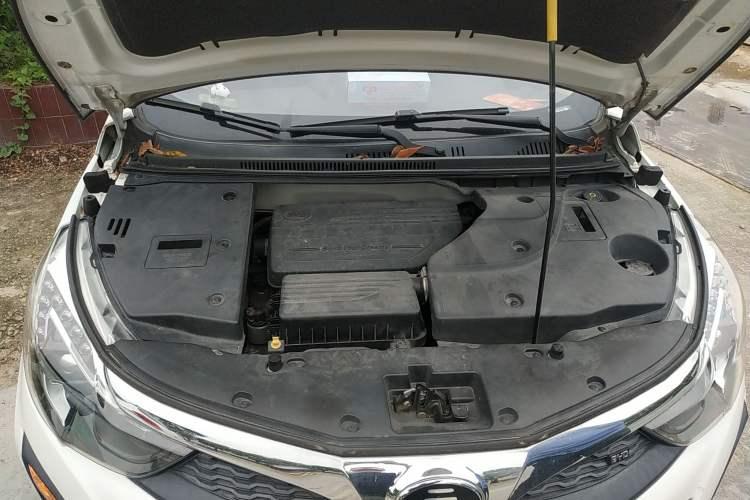 Used BYD Yuan 2017 1.5L Manual Cool Connect Model Engine Bay